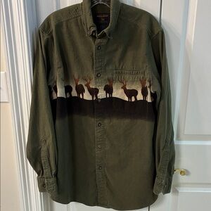 Vintage Woolrich Men's Olive Green Deer Pattern Shirt SZ M